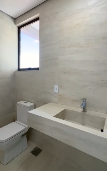 Imagem Casa de Condomínio com 4 Quartos à Venda, 422 m² em  - 
