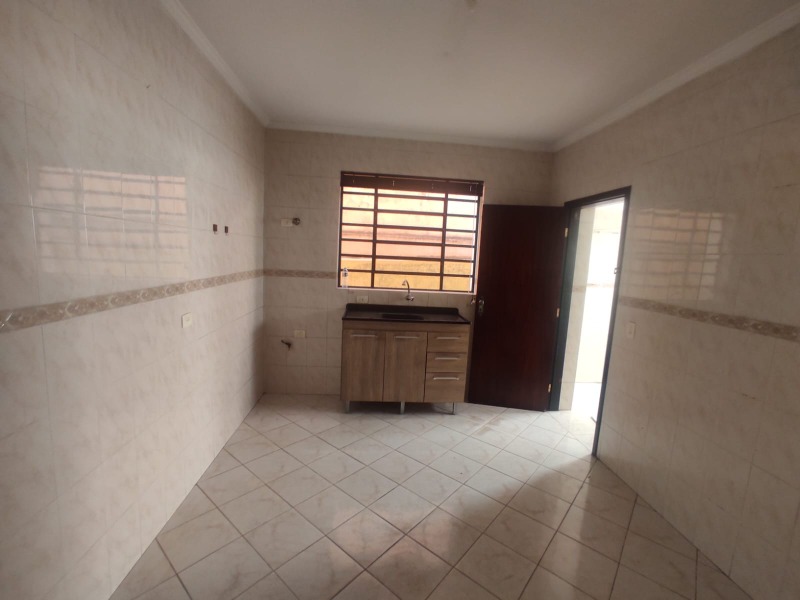 Imagem Casa com 2 Quartos para Alugar, 180 m²em Chácara Inglesa - São Paulo