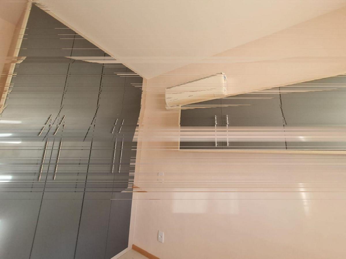 Imagem Apartamento com 3 Quartos à Venda, 105 m²em Camboinhas - Niterói Imagem Apartamento com 3 Quartos à Venda, 105 m²em Camboinhas - Niterói