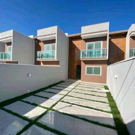 Imagem Casa com 3 Quartos à Venda, 100 m²em Centro - Eusébio Imagem Casa com 3 Quartos à Venda, 100 m²em Centro - Eusébio