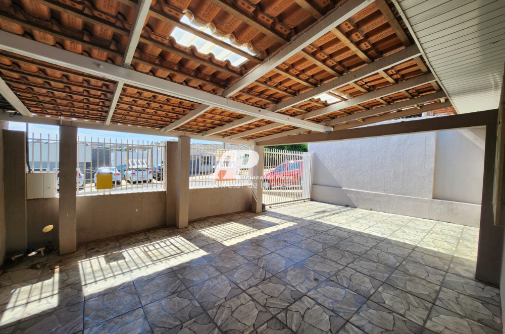 Imagem Casa com 3 Quartos à Venda, 96 m²em Contorno - Ponta Grossa Imagem Casa com 3 Quartos à Venda, 96 m²em Contorno - Ponta Grossa