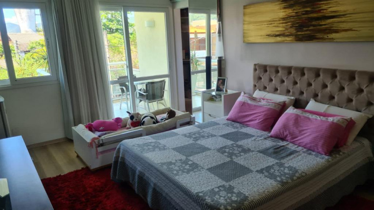 Imagem Casa com 3 Quartos à Venda, 295 m² em Camboinhas - Niterói Imagem Casa com 3 Quartos à Venda, 295 m² em Camboinhas - Niterói