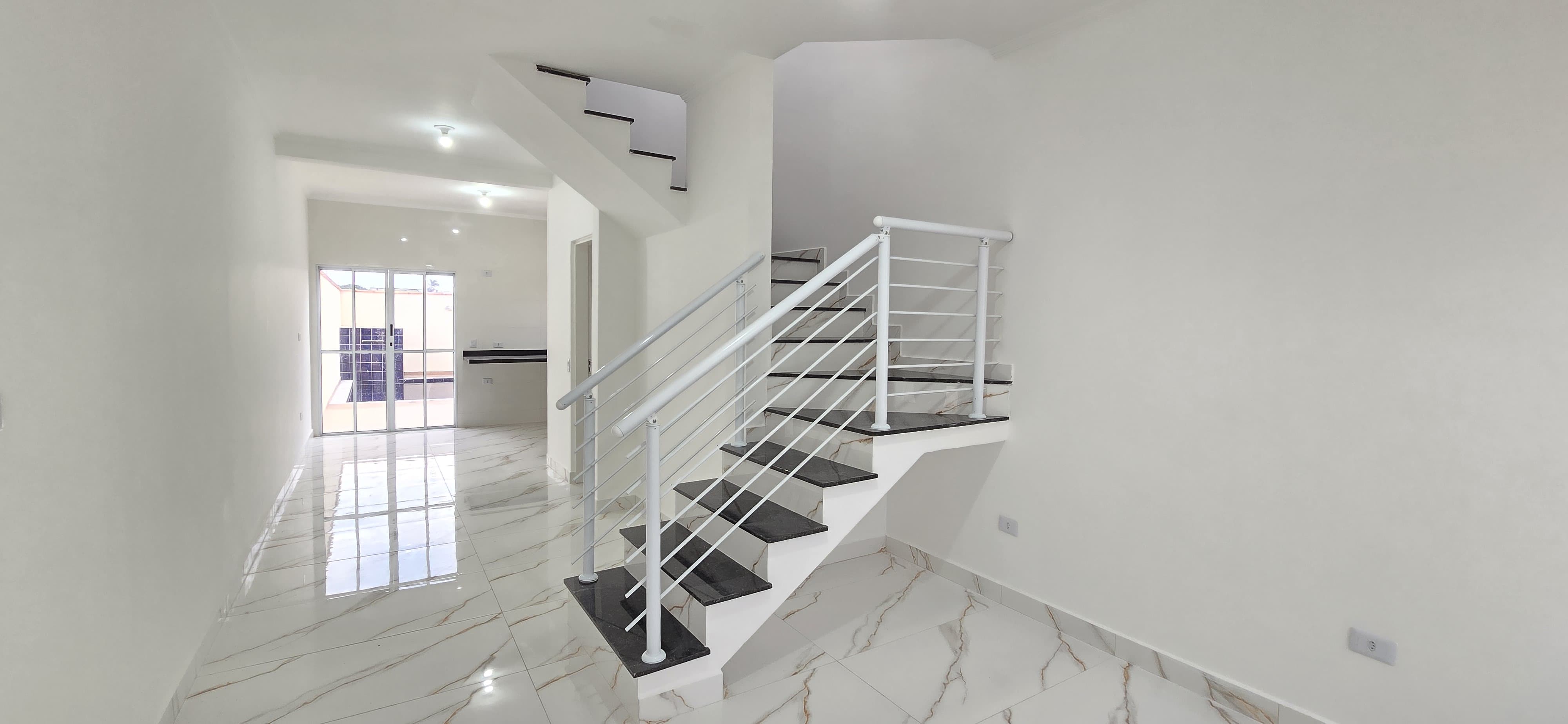 Imagem Casa com 2 Quartos à Venda, 90 m²em Jardim Umuarama - Itanhaém Imagem Casa com 2 Quartos à Venda, 90 m²em Jardim Umuarama - Itanhaém