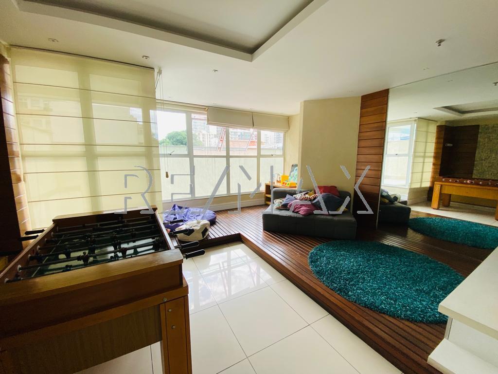 Imagem Apartamento com 3 Quartos à Venda, 240 m²em Icaraí - Niterói