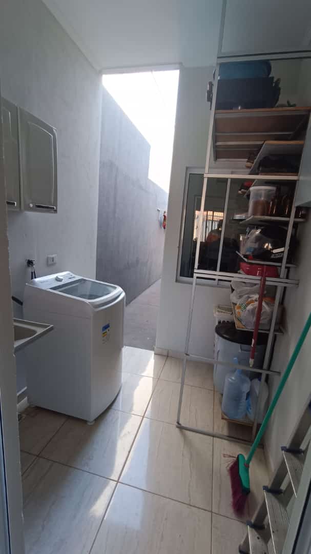 Imagem Casa com 2 Quartos à Venda, 6.075 m² em Jardim Angélica - Três Lagoas