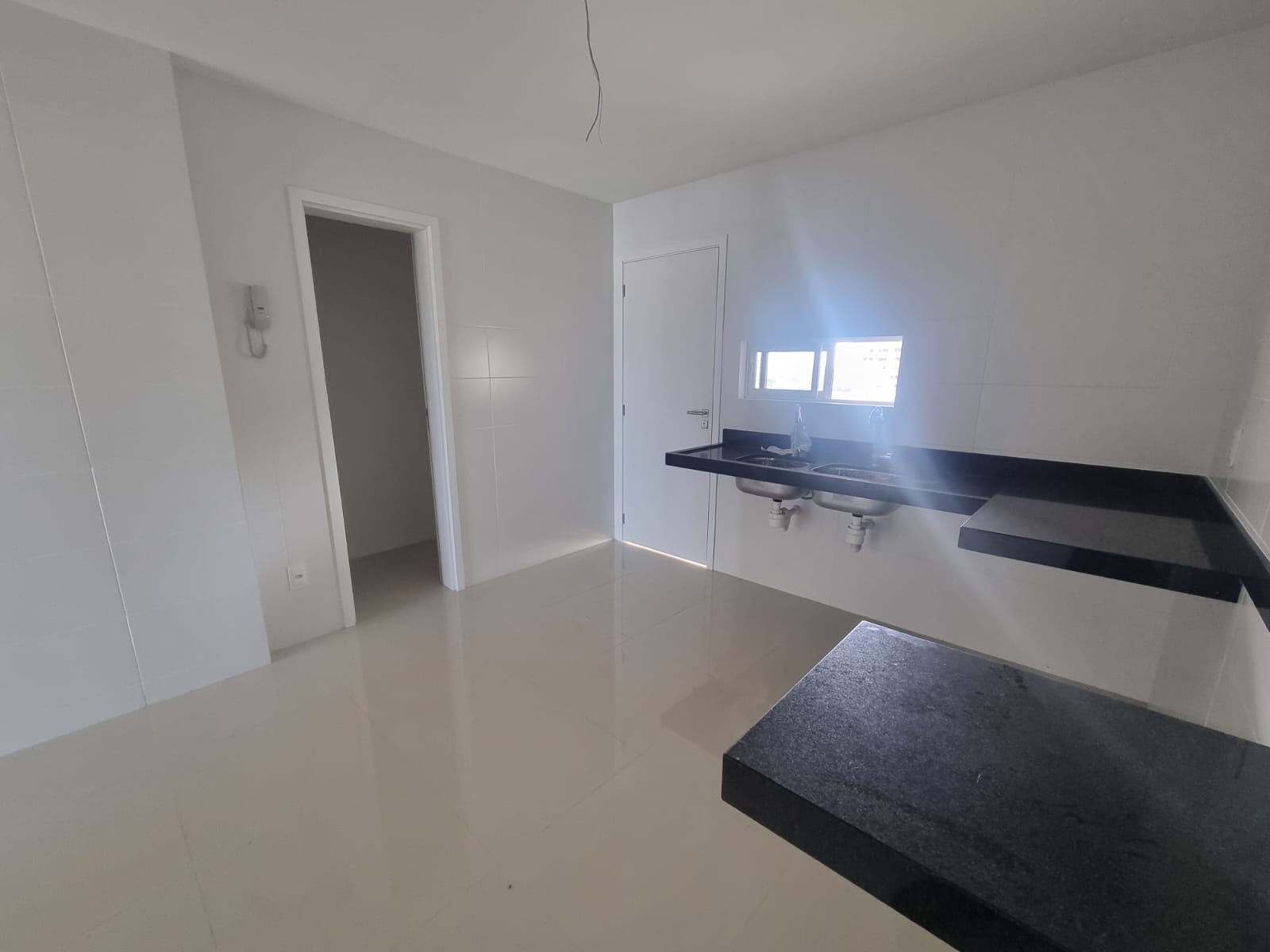 Imagem Apartamento com 3 Quartos à Venda, 153 m²em Lagoa Nova - Natal Imagem Apartamento com 3 Quartos à Venda, 153 m²em Lagoa Nova - Natal