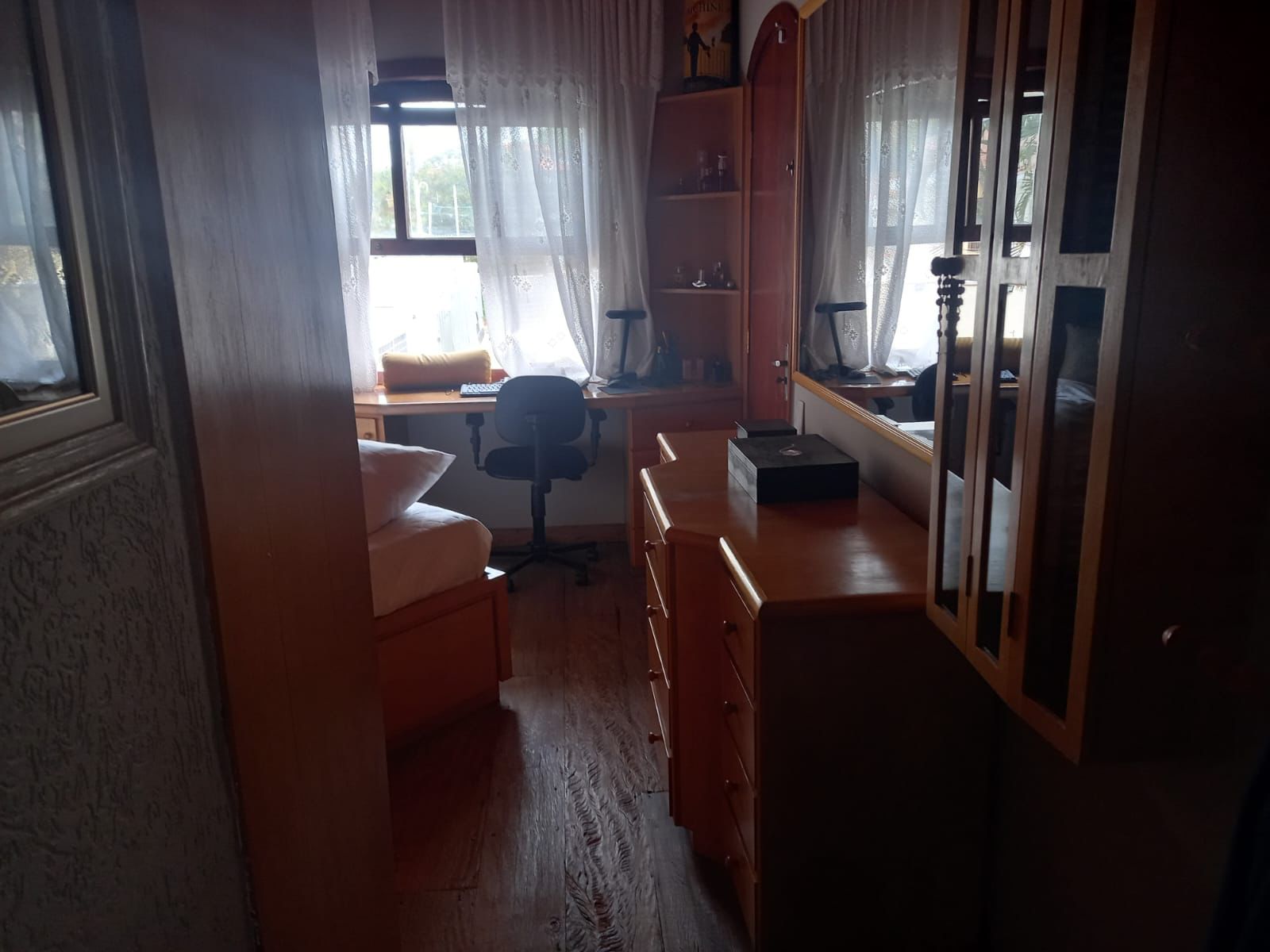 Imagem Sobrado com 3 Quartos à Venda, 250 m²em Jardim Los Angeles - São Paulo Imagem Sobrado com 3 Quartos à Venda, 250 m²em Jardim Los Angeles - São Paulo