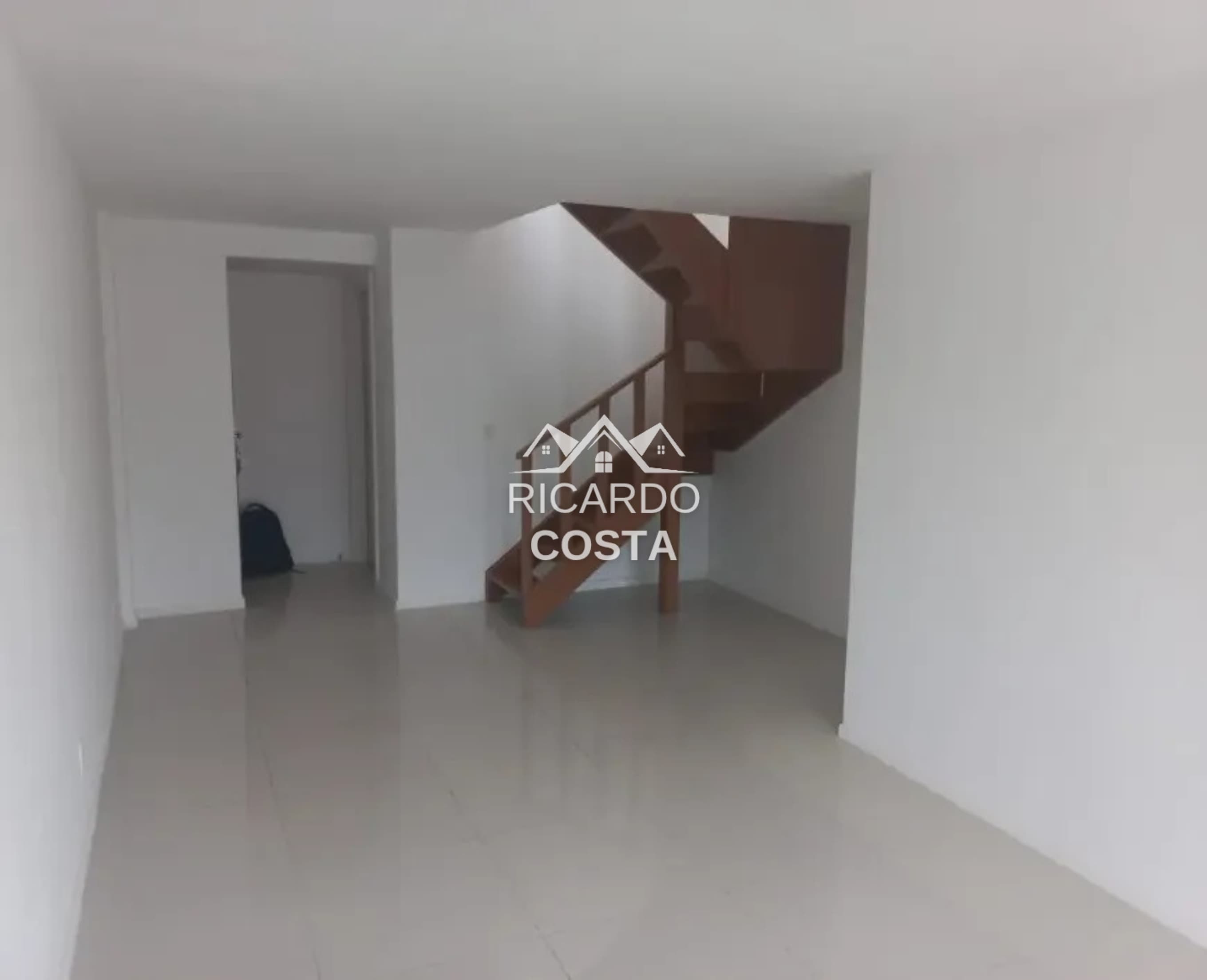 Imagem Cobertura com 4 Quartos para Alugar, 187 m² em Freguesia (Jacarepaguá) - Rio de Janeiro Imagem Cobertura com 4 Quartos para Alugar, 187 m² em Freguesia (Jacarepaguá) - Rio de Janeiro