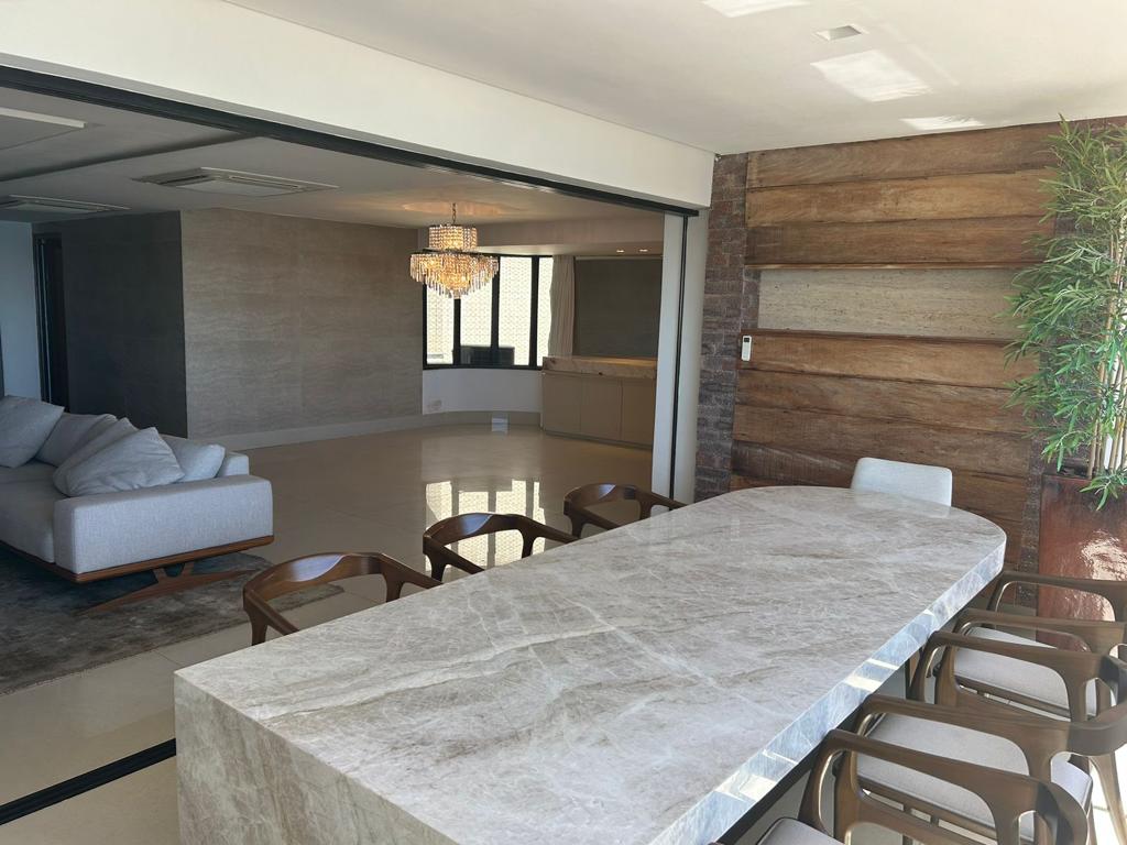 Imagem Apartamento com 4 Quartos à Venda, 270 m²em Mucuripe - Fortaleza