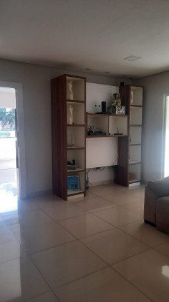 Imagem Casa de Condomínio com 5 Quartos para Alugar, 200 m² em Maraponga - Fortaleza