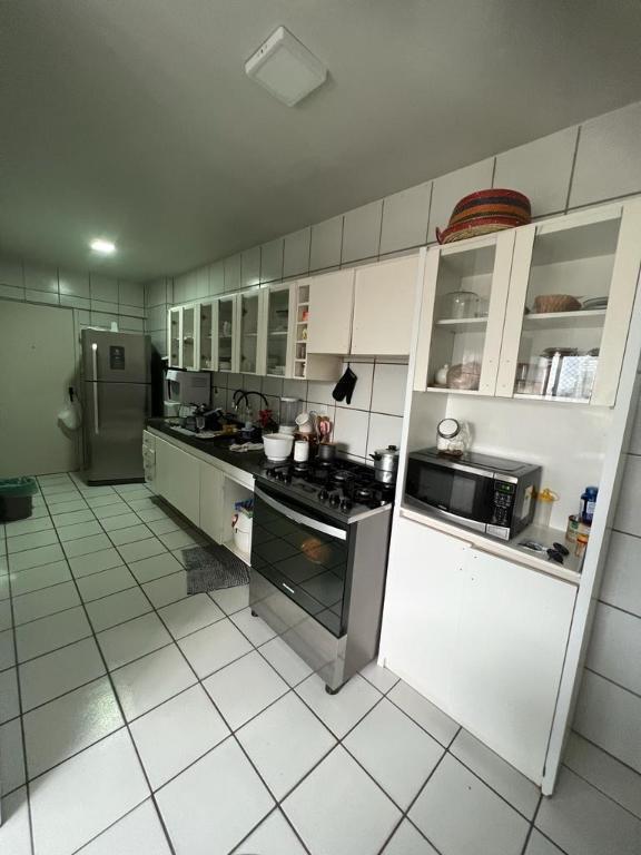 Imagem Apartamento com 4 Quartos para Alugar, 138 m²em Piedade - Jaboatão dos Guararapes Imagem Apartamento com 4 Quartos para Alugar, 138 m²em Piedade - Jaboatão dos Guararapes