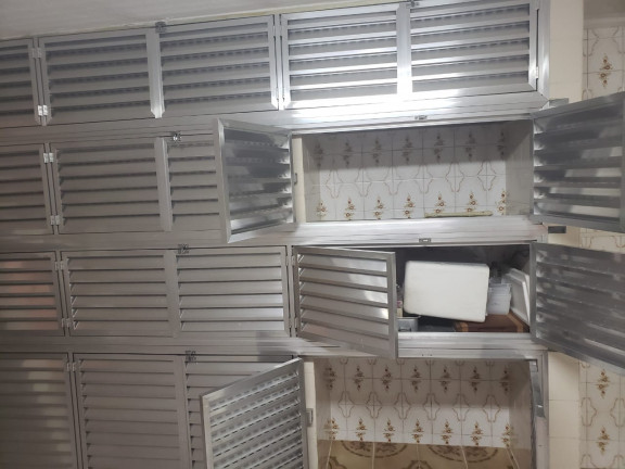 Imagem Sobrado com 4 Quartos para Alugar, 260 m² em Vila Nivi - São Paulo