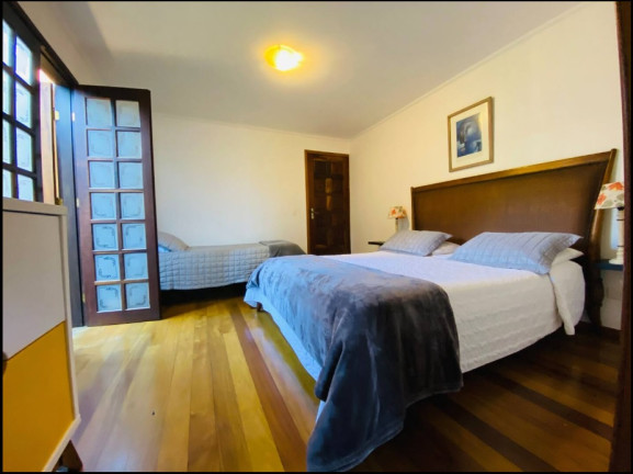 Imagem Casa com 3 Quartos à Venda, 1.000 m² em Capivari - Campos do Jordão Imagem Casa com 3 Quartos à Venda, 1.000 m² em Capivari - Campos do Jordão