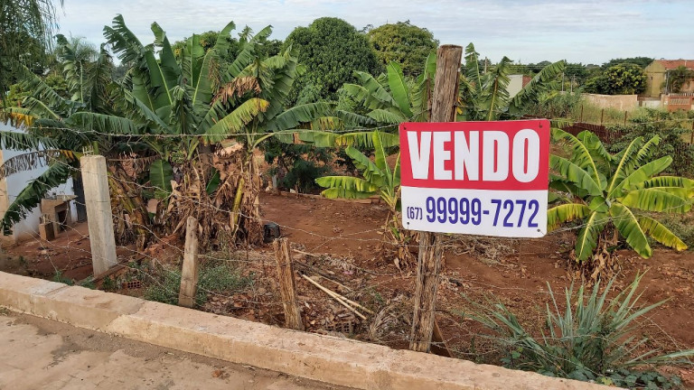 Imagem Terreno à Venda, em Jardim Centenário - Campo Grande Imagem Terreno à Venda, em Jardim Centenário - Campo Grande