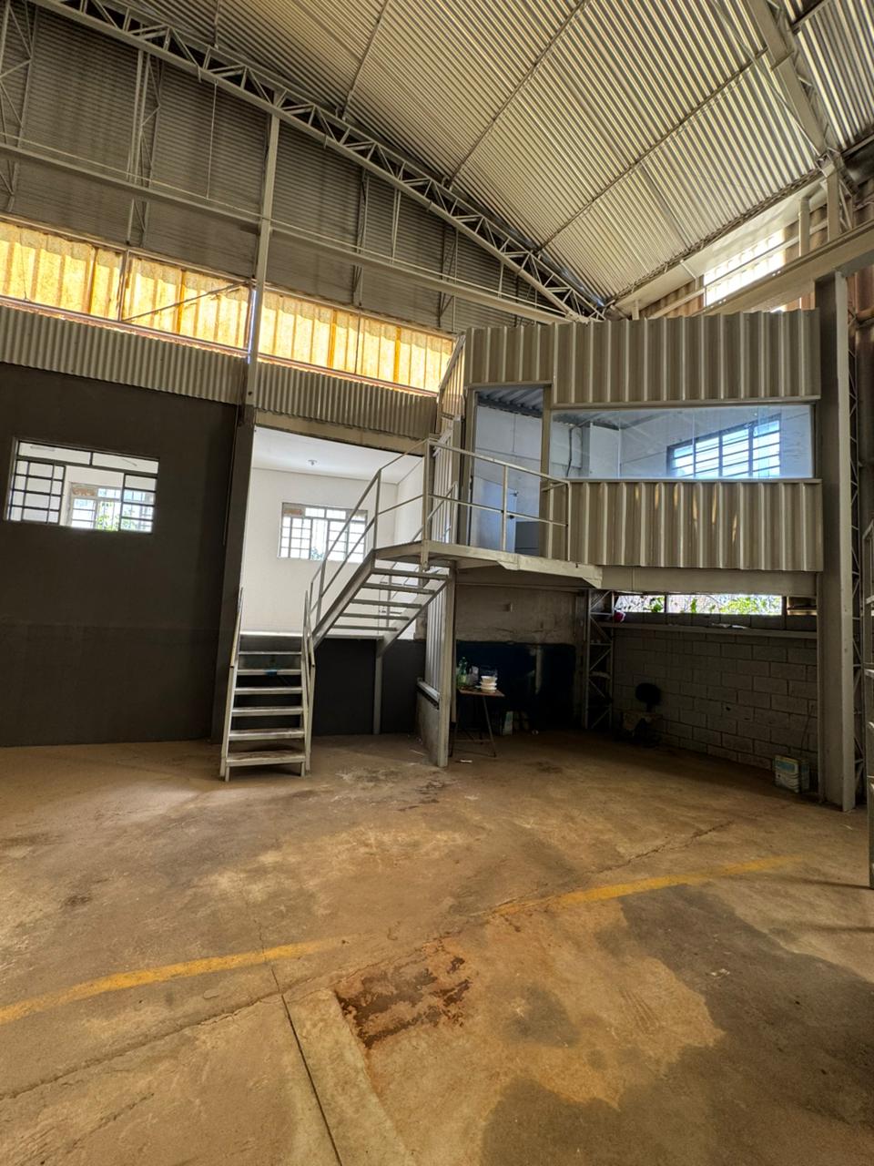 Imagem Galpão à Venda ou Locação, 2.128 m² em Guaxinduva - Atibaia Imagem Galpão à Venda ou Locação, 2.128 m² em Guaxinduva - Atibaia