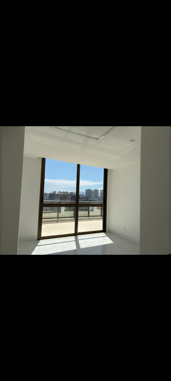 Imagem Cobertura com 2 Quartos à Venda, 175 m²em Barra da Tijuca - Rio de Janeiro Imagem Cobertura com 2 Quartos à Venda, 175 m²em Barra da Tijuca - Rio de Janeiro