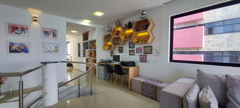 Imagem Apartamento com 4 Quartos à Venda, 378 m² em Candeias - Jaboatão dos Guararapes