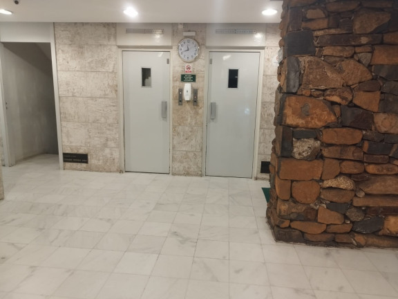 Imagem Apartamento com 3 Quartos à Venda,  em Centro - Curitiba