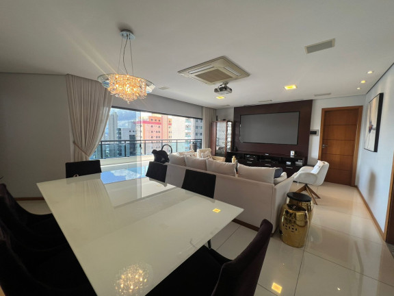 Imagem Apartamento com 4 Quartos à Venda, 260 m² em Umarizal - Belém
