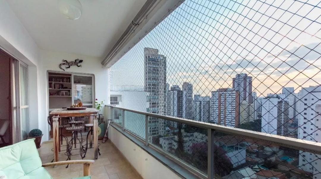 Imagem Apartamento com 4 Quartos à Venda, 240 m² em Planalto Paulista - São Paulo