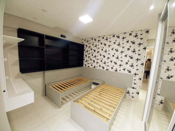 Imagem Apartamento com 4 Quartos à Venda, em Canto do Forte - Praia Grande Imagem Apartamento com 4 Quartos à Venda, em Canto do Forte - Praia Grande