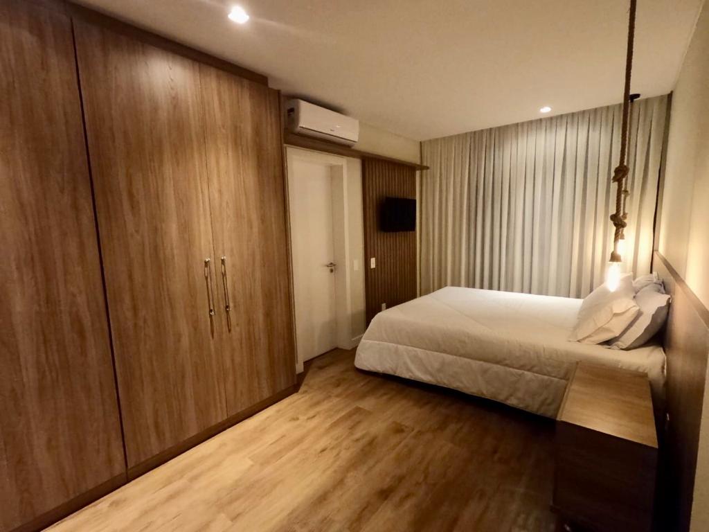 Imagem Apartamento com 4 Quartos à Venda, 220 m² em Jurerê Internacional - Florianópolis