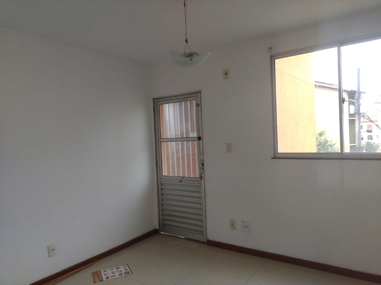 Imagem Apartamento com 2 Quartos à Venda, 43 m²em Santa Cruz - Rio de Janeiro