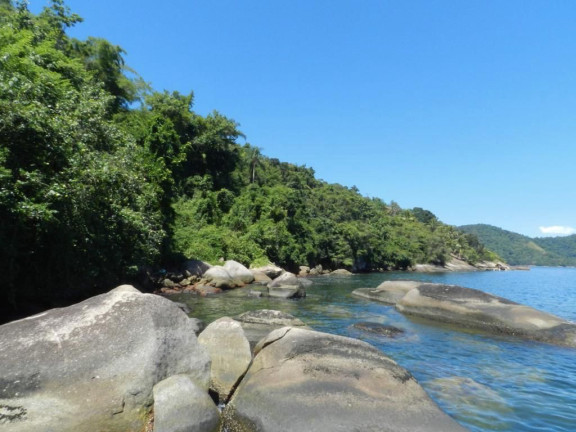 Imagem Terreno à Venda, em ilha - Paraty Imagem Terreno à Venda, em ilha - Paraty
