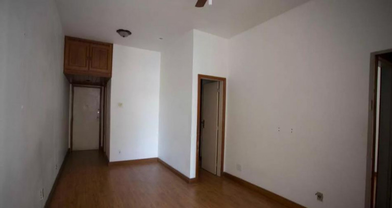 Imagem Apartamento com 2 Quartos à Venda, 74 m² em Icaraí - Niterói