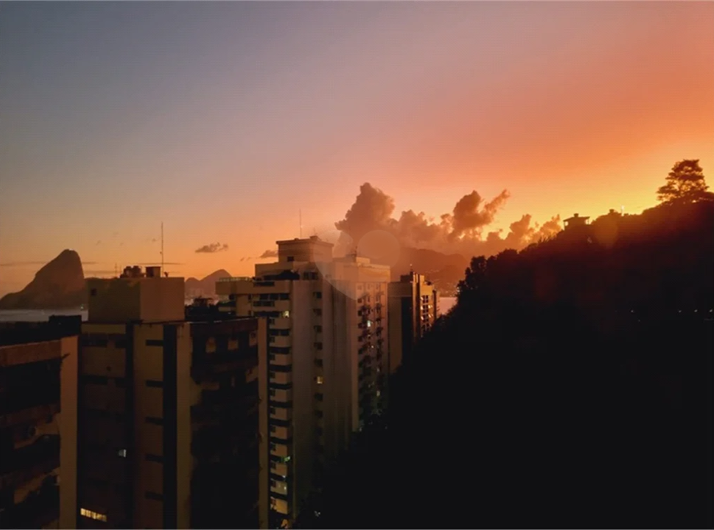 Imagem Apartamento com 4 Quartos à Venda, 180 m²em Ingá - Niterói