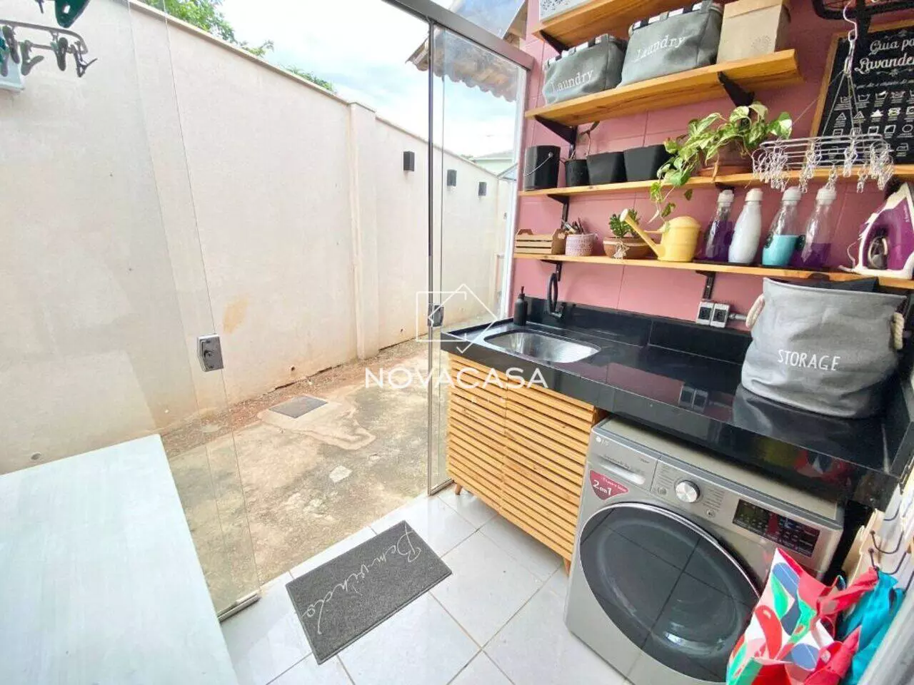 Imagem Casa com 3 Quartos à Venda, 110 m²em Trevo - Belo Horizonte Imagem Casa com 3 Quartos à Venda, 110 m²em Trevo - Belo Horizonte