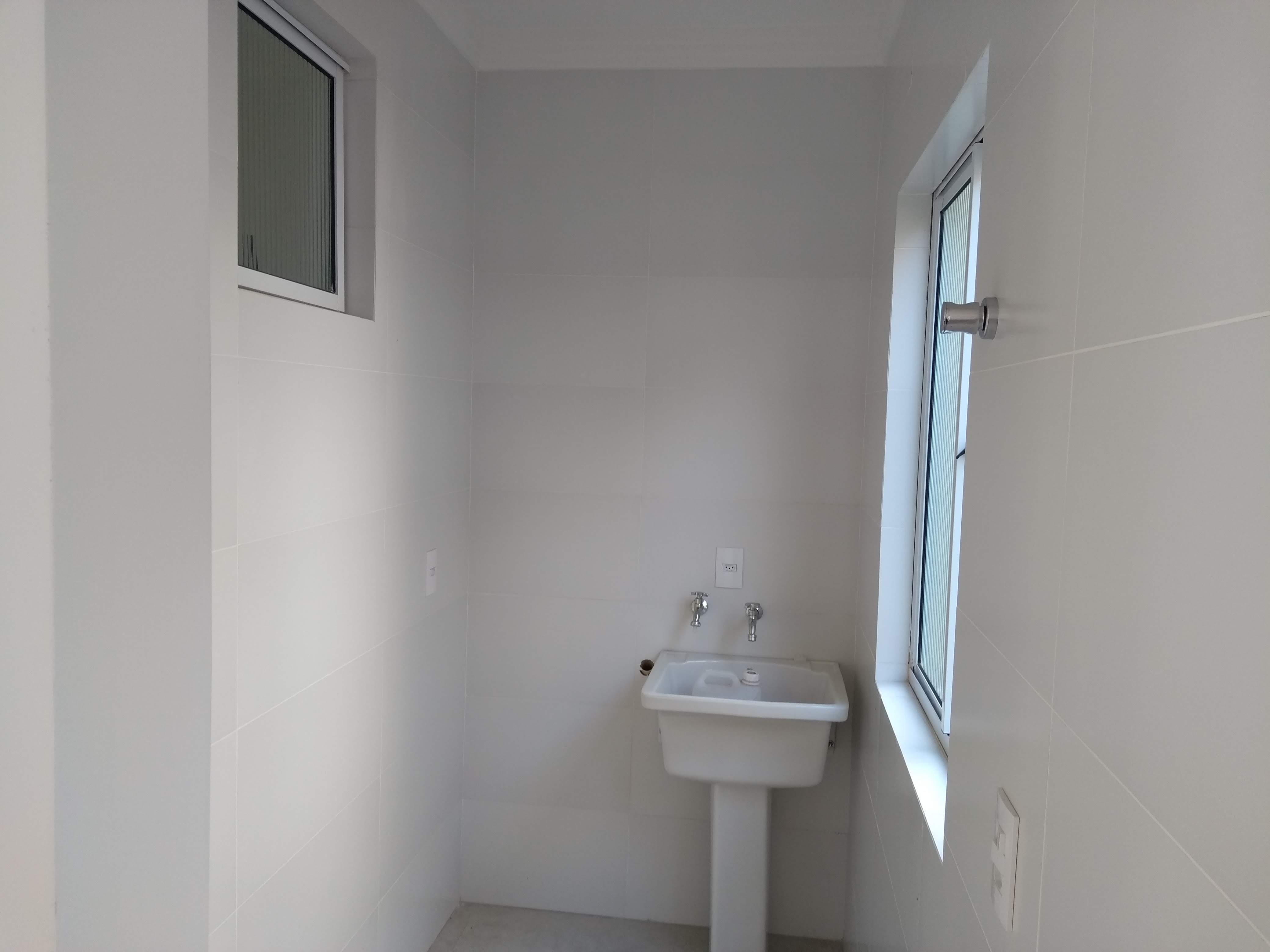Imagem Casa com 3 Quartos à Venda, 123 m² em Boqueirão - Curitiba Imagem Casa com 3 Quartos à Venda, 123 m² em Boqueirão - Curitiba