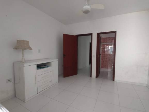 Imagem Casa com 3 Quartos à Venda, 180 m² em Três Marias - Peruíbe