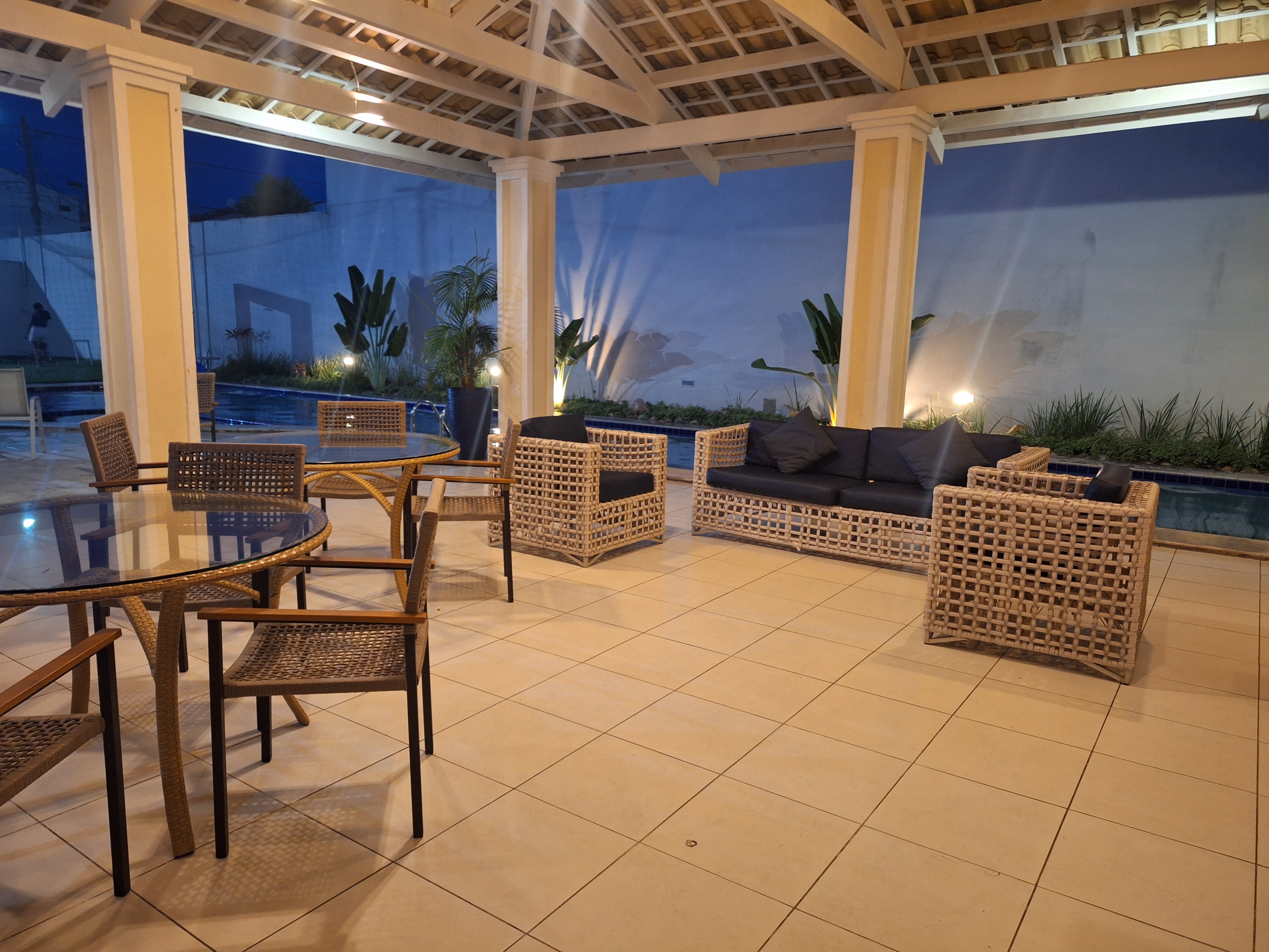 Imagem Casa de Condomínio com 4 Quartos à Venda, 242 m²em De Lourdes - Fortaleza