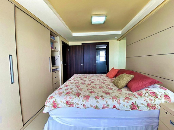 Imagem Apartamento com 4 Quartos à Venda, 110 m² em Candeias - Jaboatão dos Guararapes