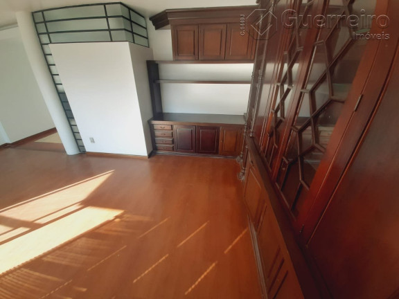Imagem Cobertura com 2 Quartos à Venda, 200 m² em Centro - Florianópolis Imagem Cobertura com 2 Quartos à Venda, 200 m² em Centro - Florianópolis