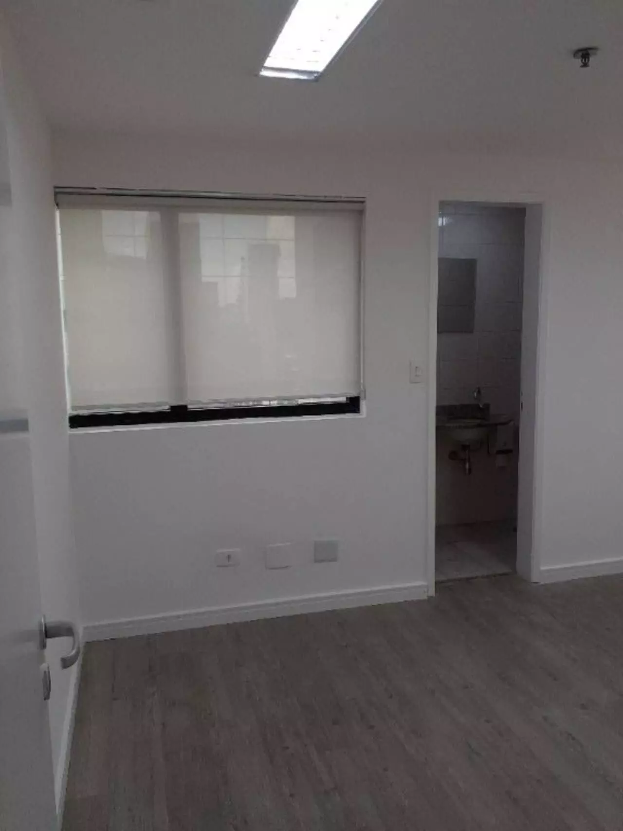 Imagem Sala Comercial à Venda ou Locação, 90 m²em Vila Olímpia - São Paulo