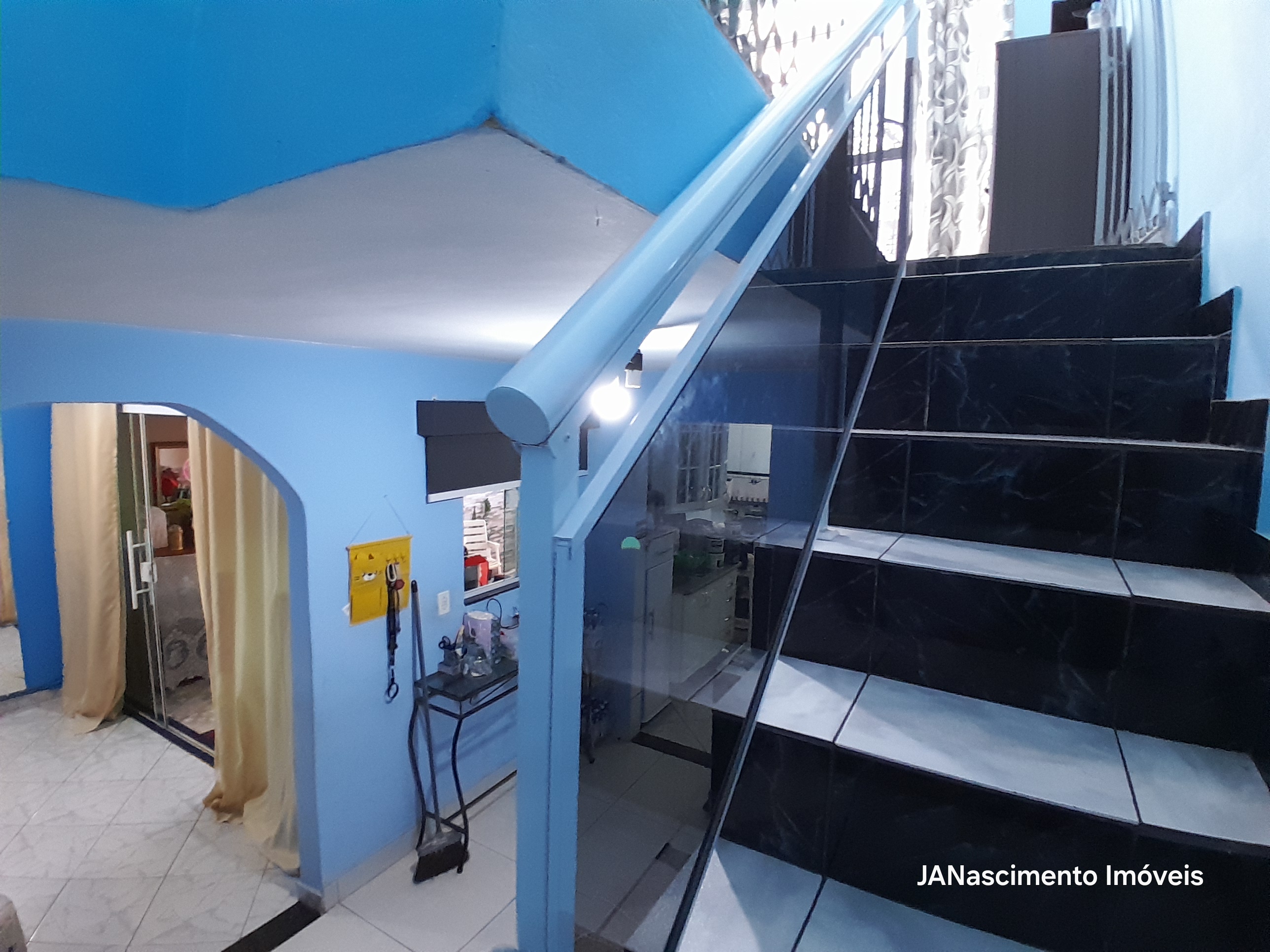 Imagem Casa com 2 Quartos à Venda, 150 m² em Bangu - Rio de Janeiro Imagem Casa com 2 Quartos à Venda, 150 m² em Bangu - Rio de Janeiro