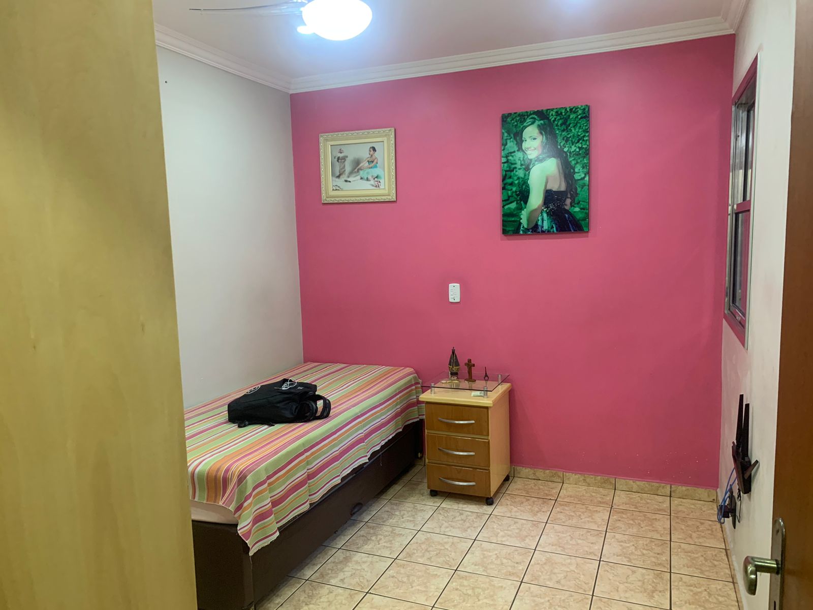 Imagem Sobrado com 3 Quartos à Venda, 243 m²em Santo Antônio - Osasco