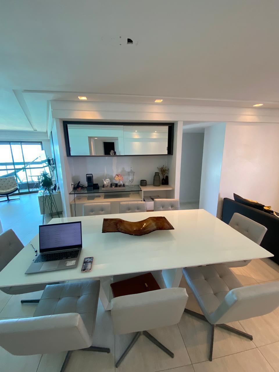 Imagem Apartamento com 4 Quartos à Venda, 204 m² em Pina - Recife Imagem Apartamento com 4 Quartos à Venda, 204 m² em Pina - Recife