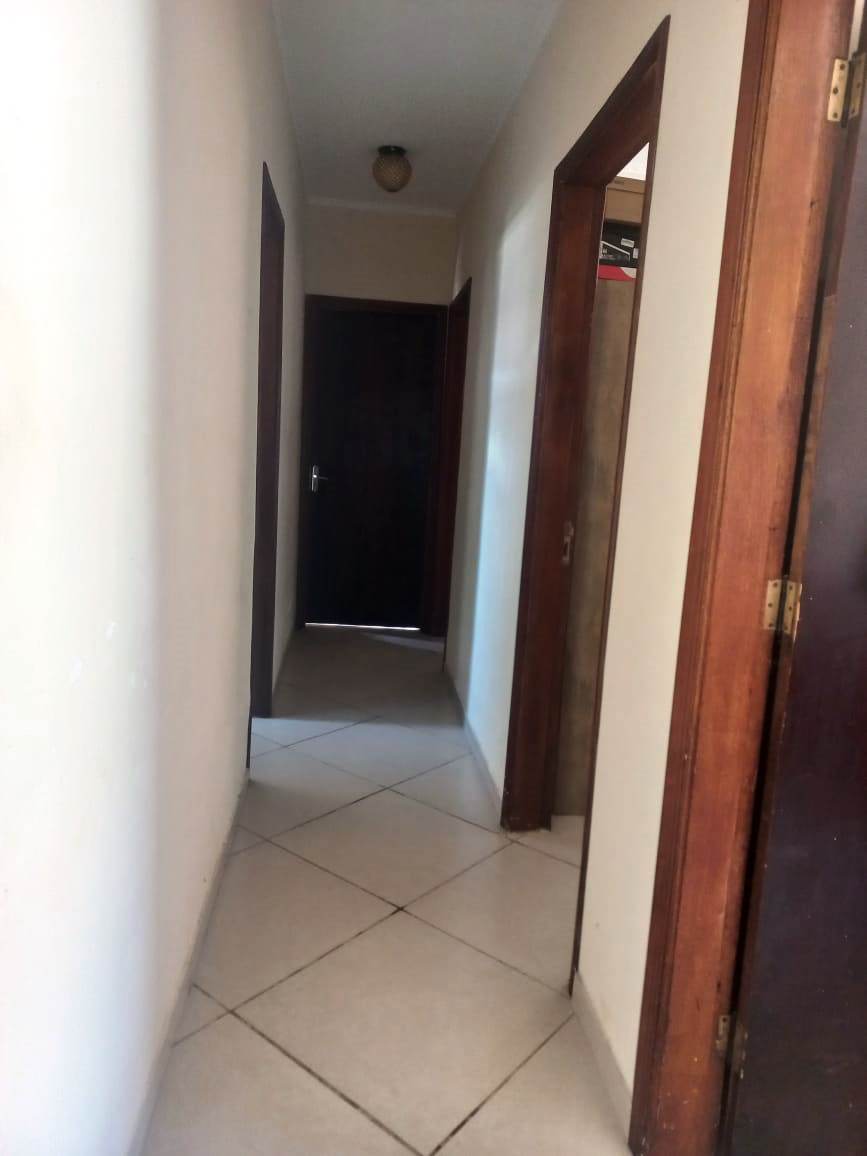 Imagem Casa com 4 Quartos à Venda, 167 m² em Country Club - Poços de Caldas Imagem Casa com 4 Quartos à Venda, 167 m² em Country Club - Poços de Caldas