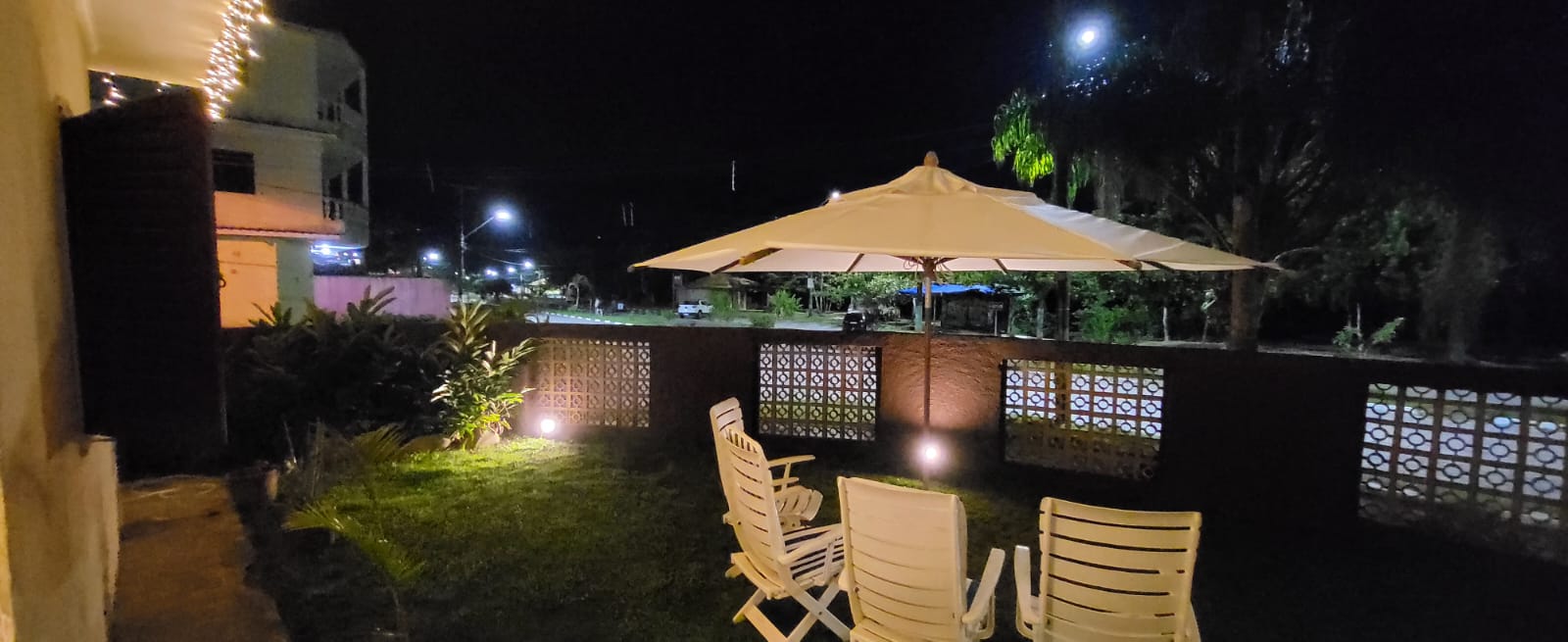 Imagem Casa com 9 Quartos à Venda, 350 m²em Perequê Açu - Ubatuba