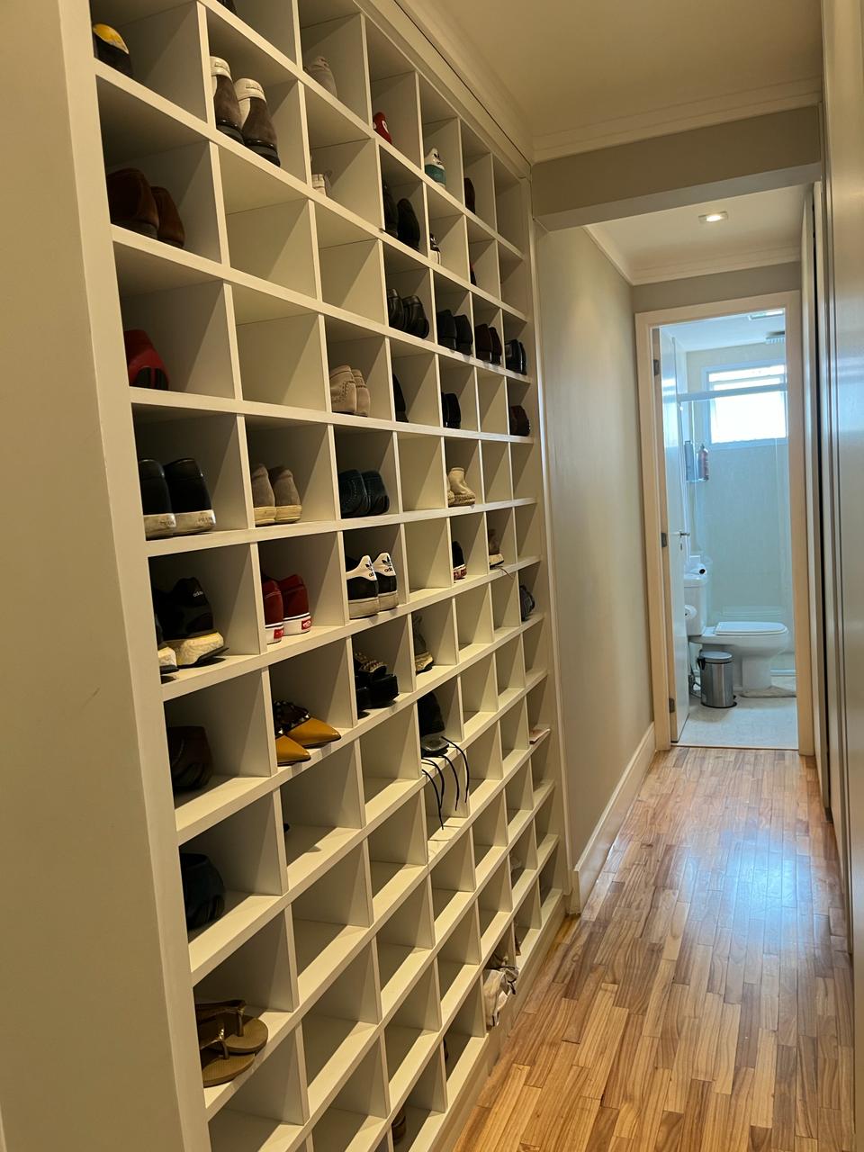 Imagem Apartamento com 3 Quartos para Alugar, 210 m²em Vila Olímpia - São Paulo
