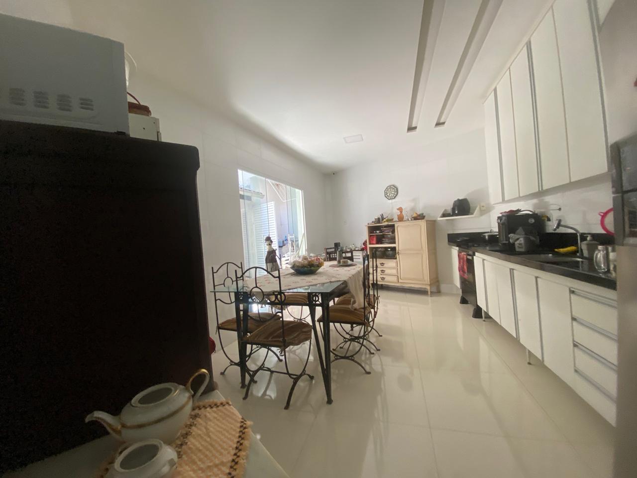Imagem Apartamento com 3 Quartos à Venda, 130 m² em Vital Brazil - Niterói Imagem Apartamento com 3 Quartos à Venda, 130 m² em Vital Brazil - Niterói