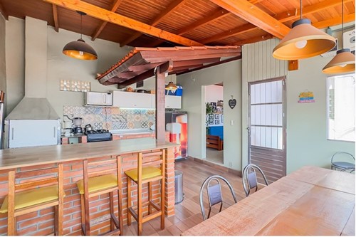 Imagem Casa com 2 Quartos à Venda, 200 m² em Santa Maria Goretti - Porto Alegre