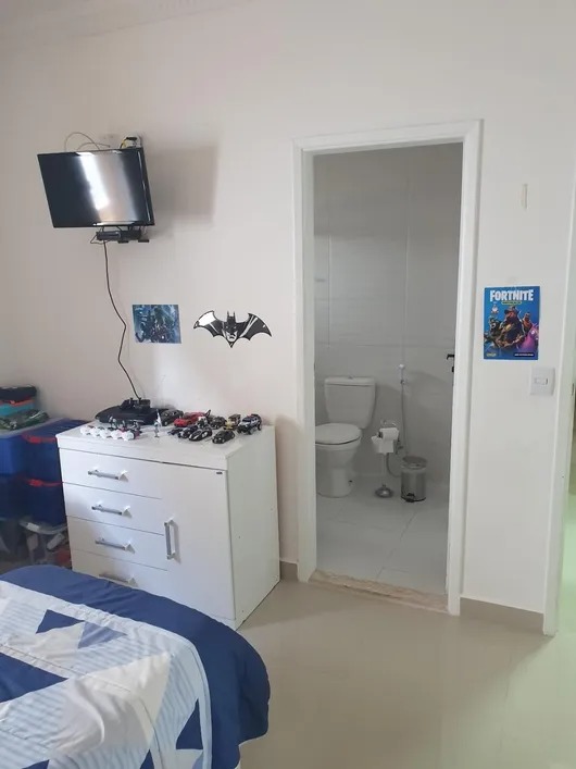 Imagem Casa com 3 Quartos à Venda, 300 m²em Alphaville - Santana de Parnaíba Imagem Casa com 3 Quartos à Venda, 300 m²em Alphaville - Santana de Parnaíba