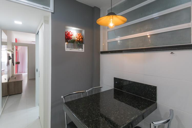 Imagem Apartamento com 1 Quarto à Venda, 45 m²em Copacabana - Rio de Janeiro