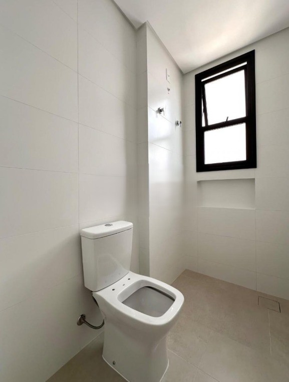 Imagem Apartamento com 3 Quartos à Venda, 114 m² em Centro - Florianópolis Imagem Apartamento com 3 Quartos à Venda, 114 m² em Centro - Florianópolis