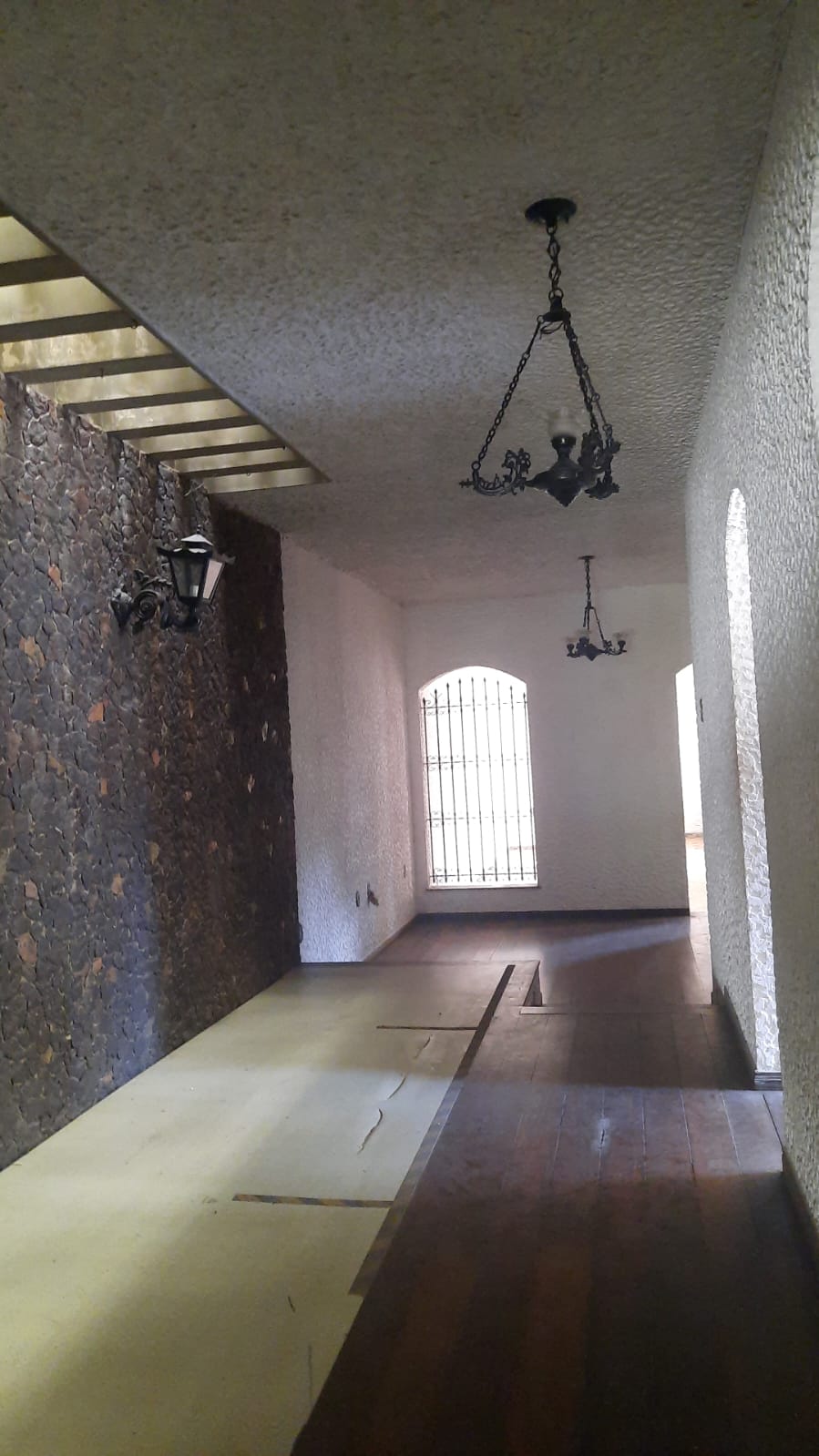 Imagem Casa com 4 Quartos à Venda, 607 m²em Marco - Belém Imagem Casa com 4 Quartos à Venda, 607 m²em Marco - Belém