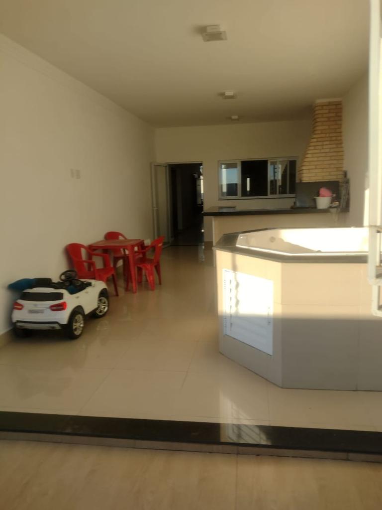 Imagem Casa com 3 Quartos à Venda, 201 m²em Horto Santo Antonio - Jundiaí Imagem Casa com 3 Quartos à Venda, 201 m²em Horto Santo Antonio - Jundiaí